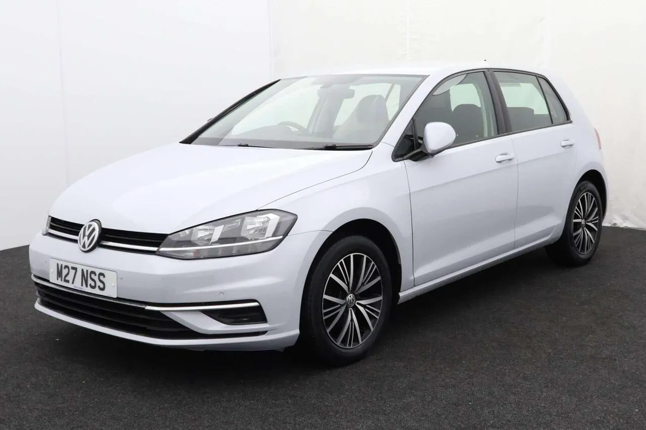 Volkswagen Golf 2018 photo 3