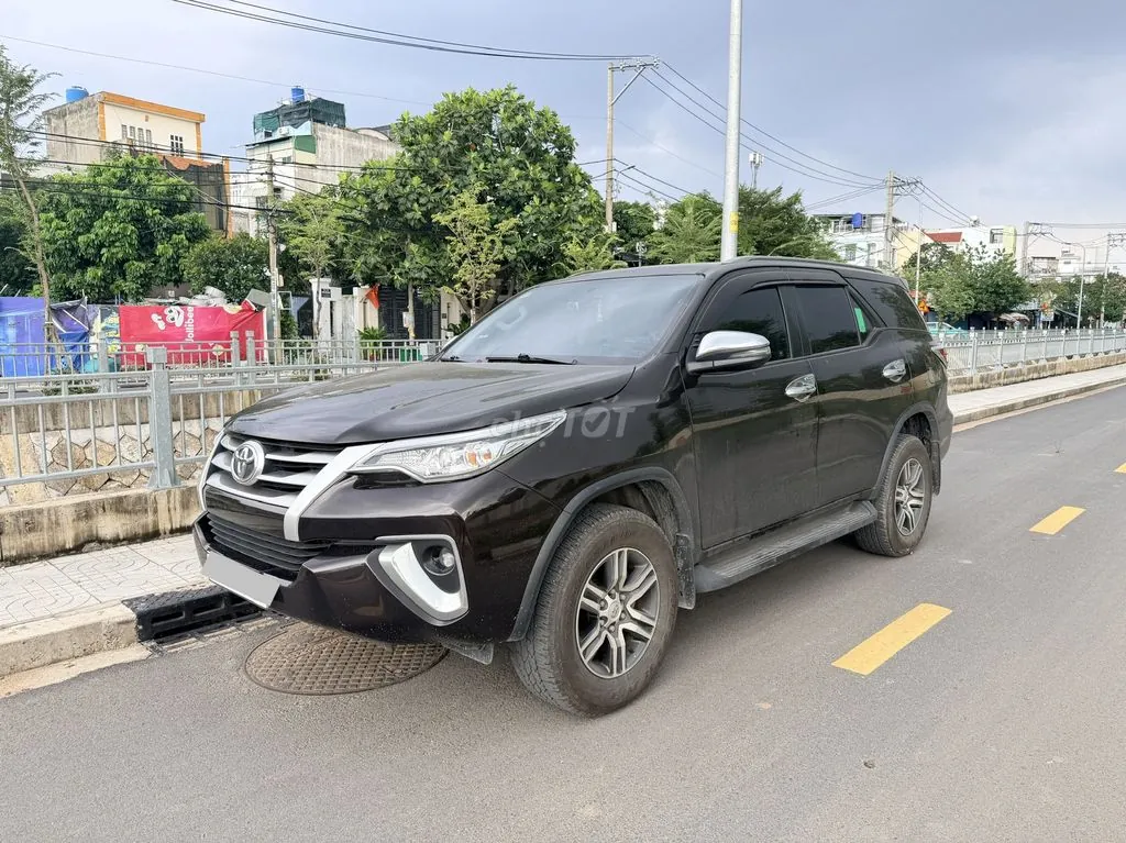 Toyota Fortuner 2018 photo 3