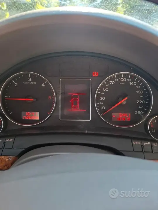 Audi A4 2003 photo 3