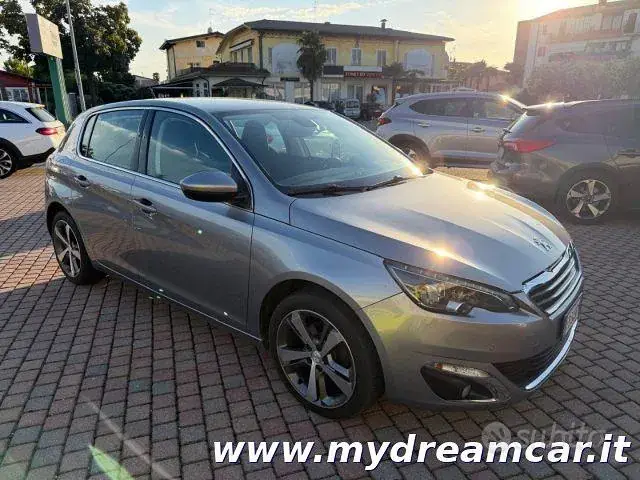 Peugeot 308 2015 photo 3