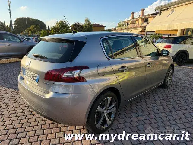 Peugeot 308 2015 photo 5