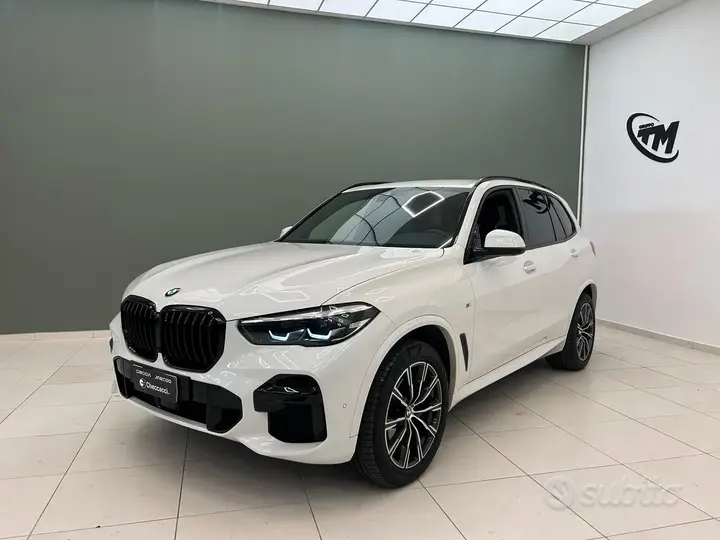 BMW X5 2022 photo 3