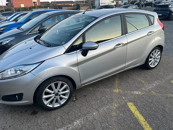 Ford Fiesta 2016 photo 5