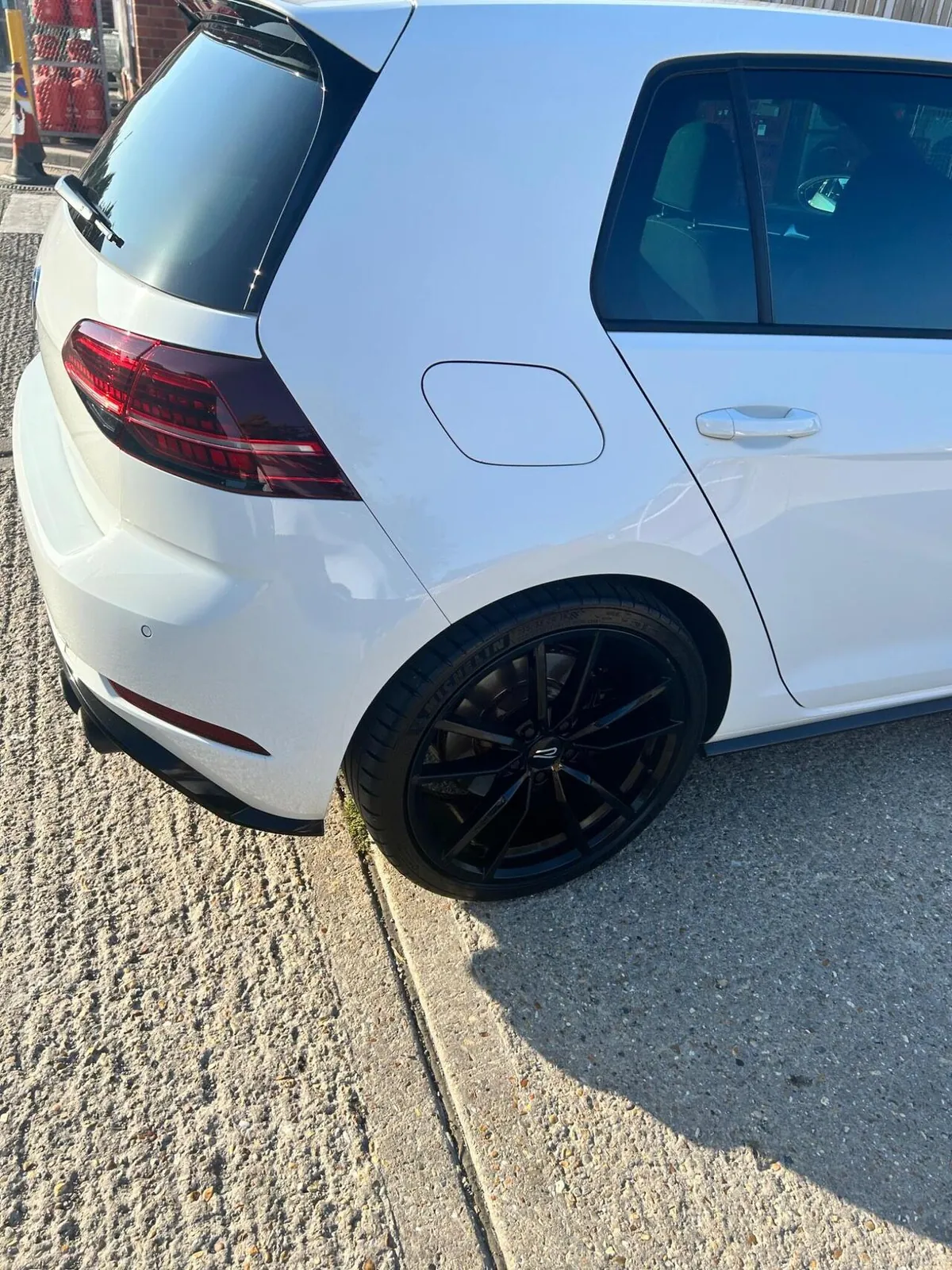 Volkswagen Golf R 2019 photo 5