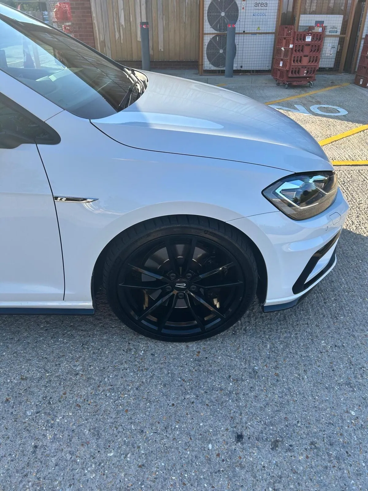 Volkswagen Golf R 2019 photo 3
