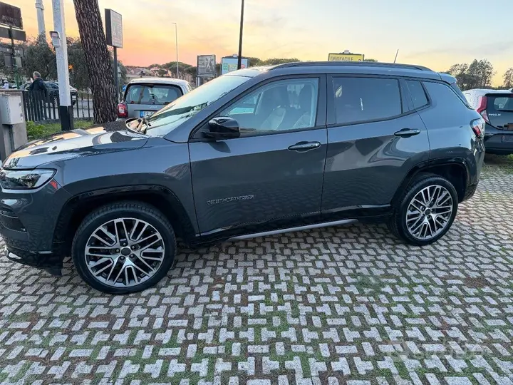 Jeep Compass 2025 photo 3