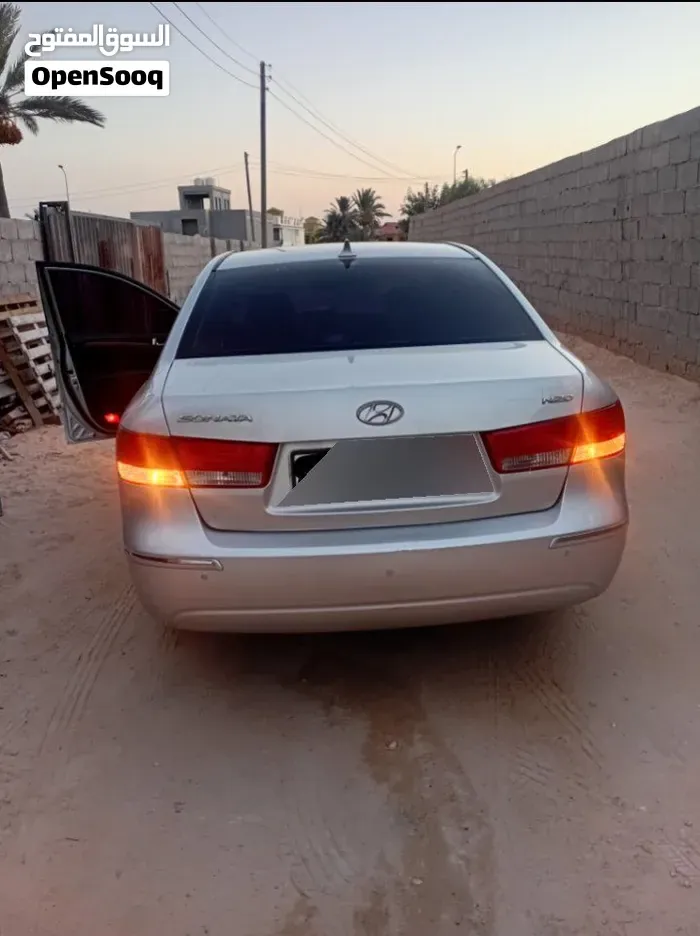 Hyundai Sonata 2009 photo 3