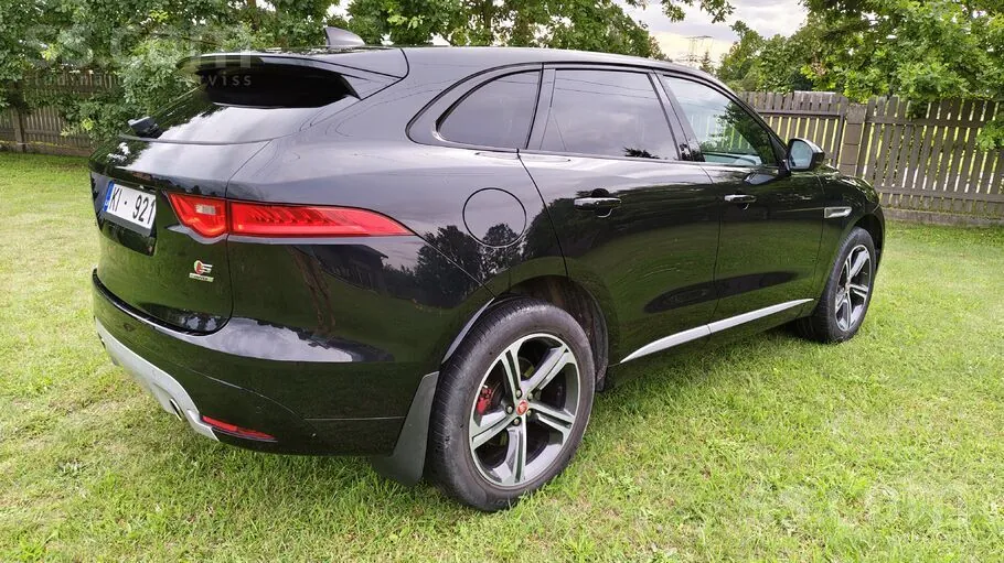 Jaguar F-Pace 2019 photo 4