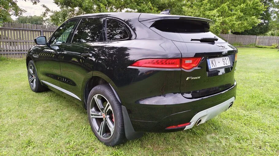 Jaguar F-Pace 2019 photo 5