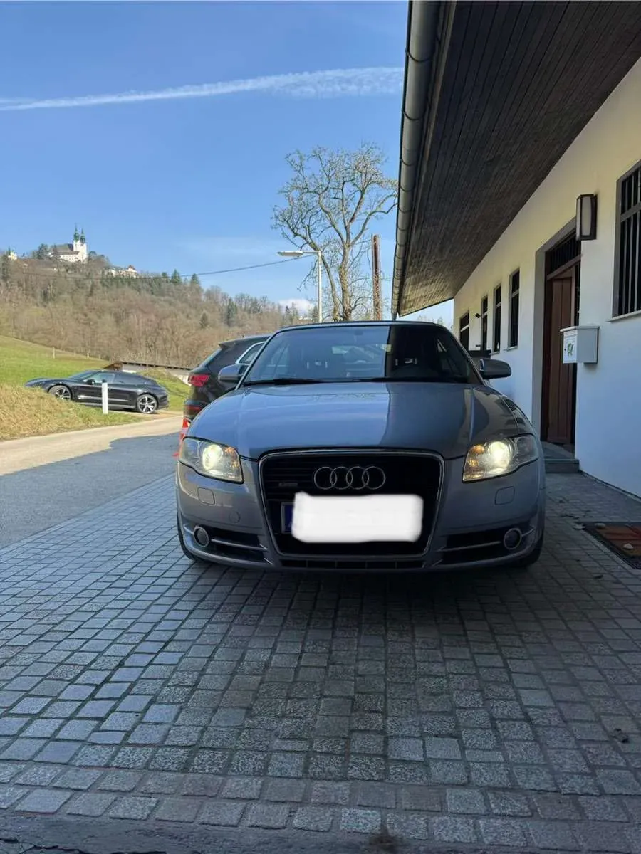 Audi A4 2008 photo 2
