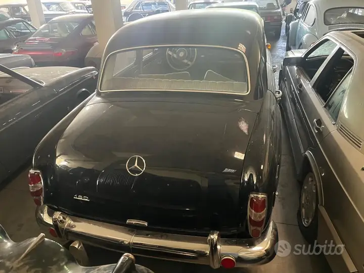 Mercedes-Benz 180 photo 4