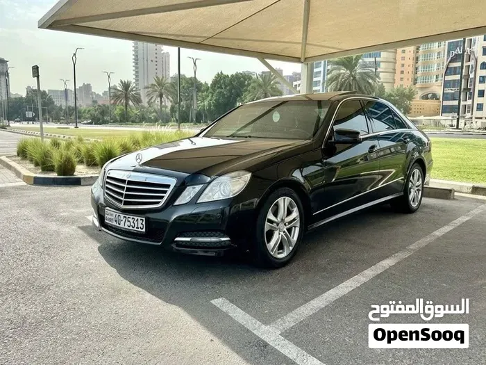 Mercedes-Benz E300 2012 photo 3