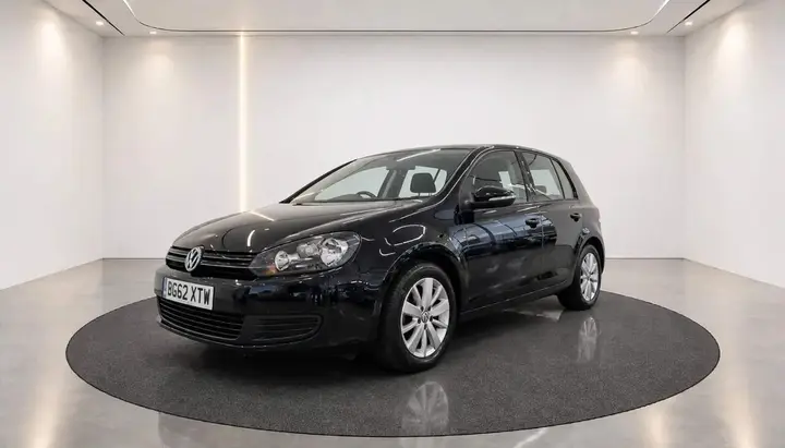 Volkswagen Golf 2012 photo 2