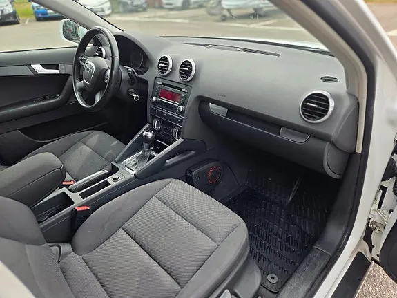 Audi A3 2013 photo 5