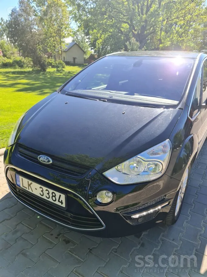 Ford S-Max 2011 photo 2