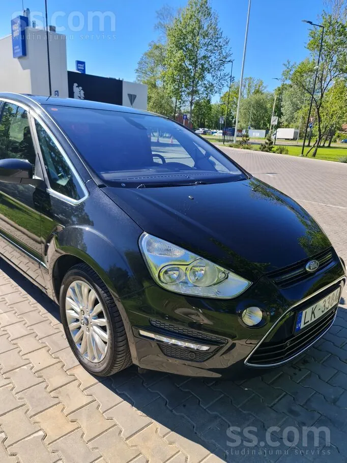 Ford S-Max