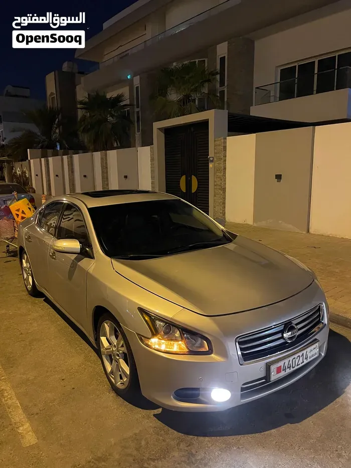 Nissan Maxima