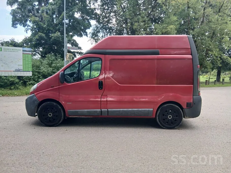 Opel Vivaro 2006 photo 2