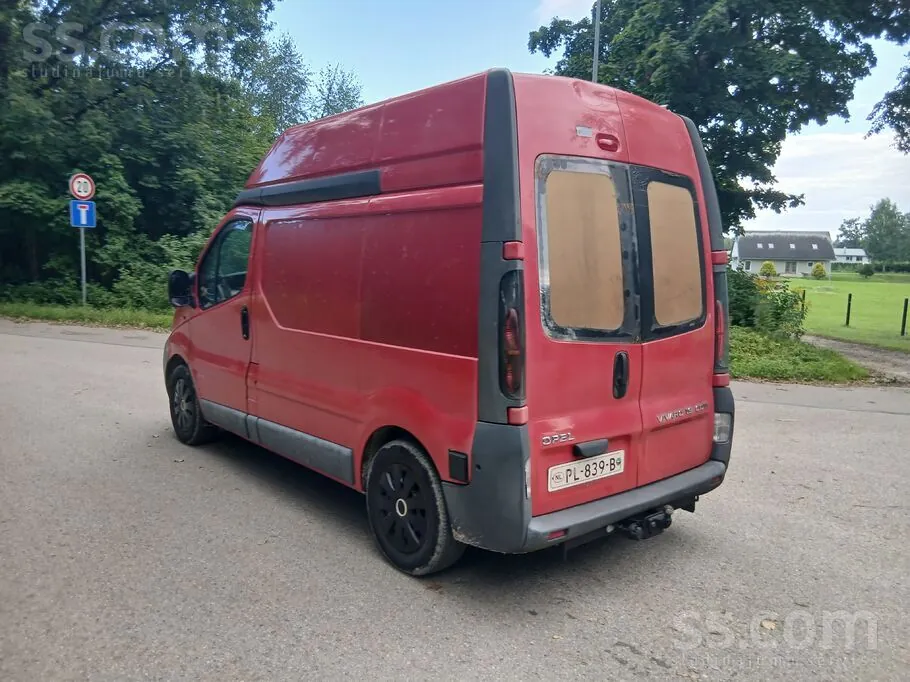 Opel Vivaro 2006 photo 3