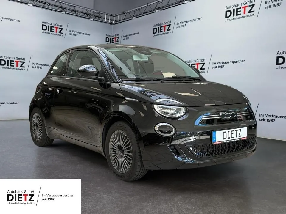 Fiat 500E