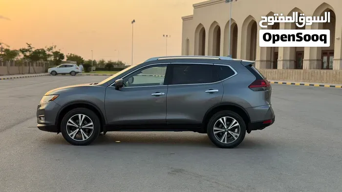 Nissan Rogue 2019 photo 2