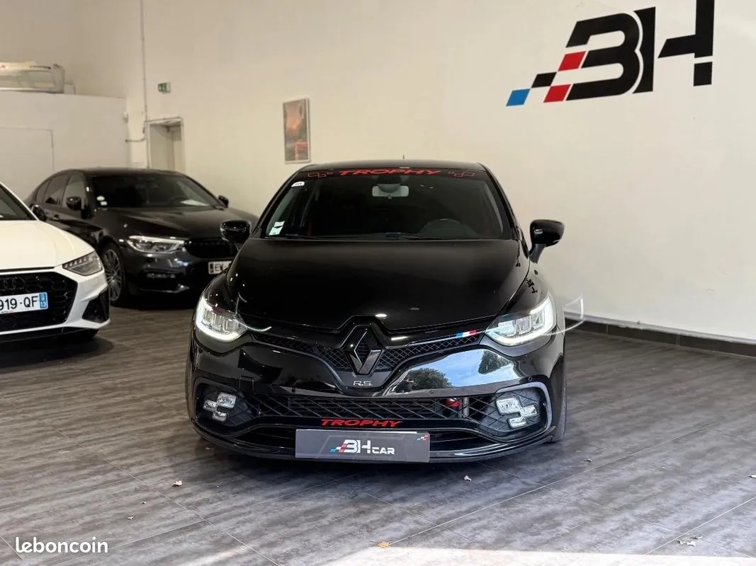 Renault Clio 2017 photo 3