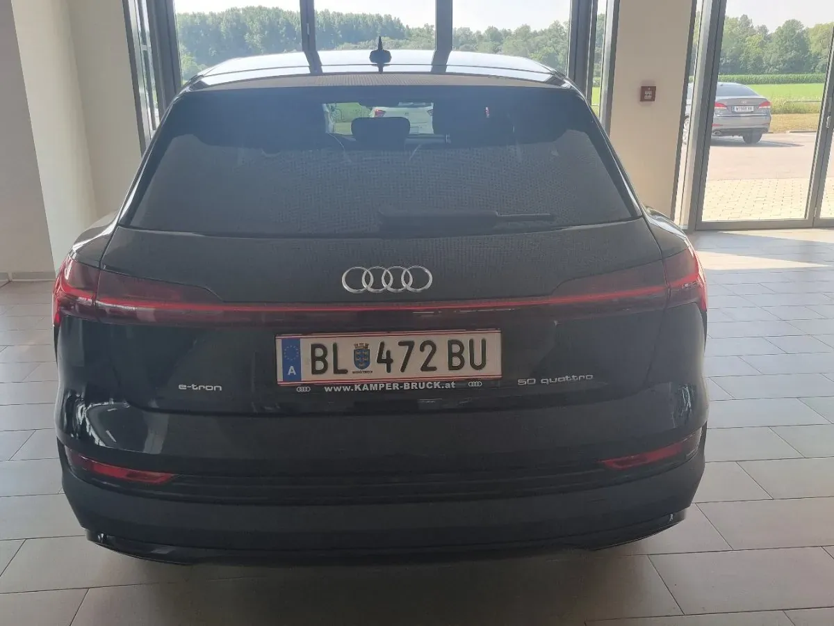 Audi E-Tron 2020 photo 3