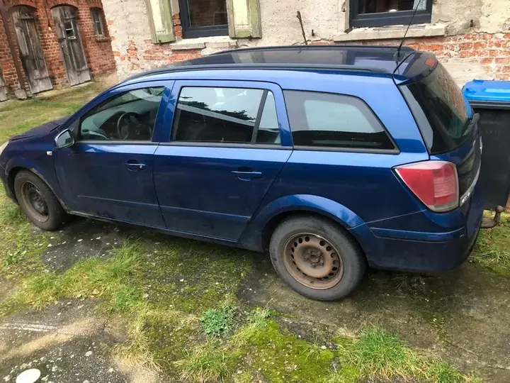 Opel Astra Caravan