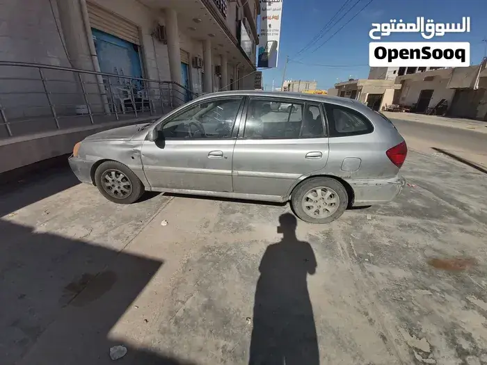 Kia Rio 2002 photo 3