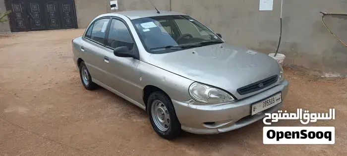 Kia Rio 2002 photo 5