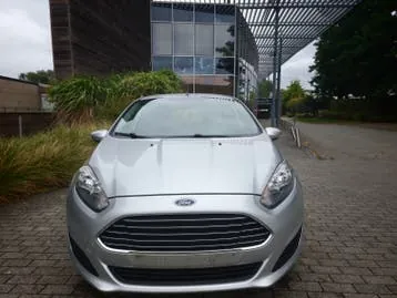 Ford Fiesta 2013 photo 2