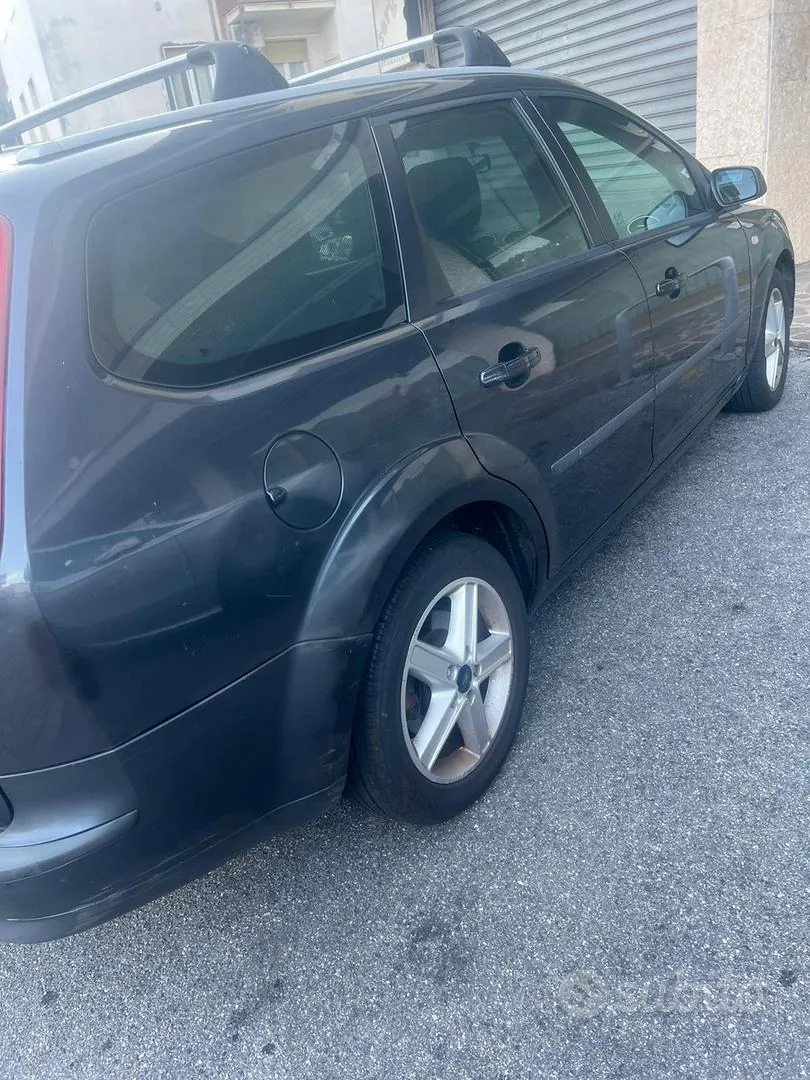 Ford Focus 2006 photo 3
