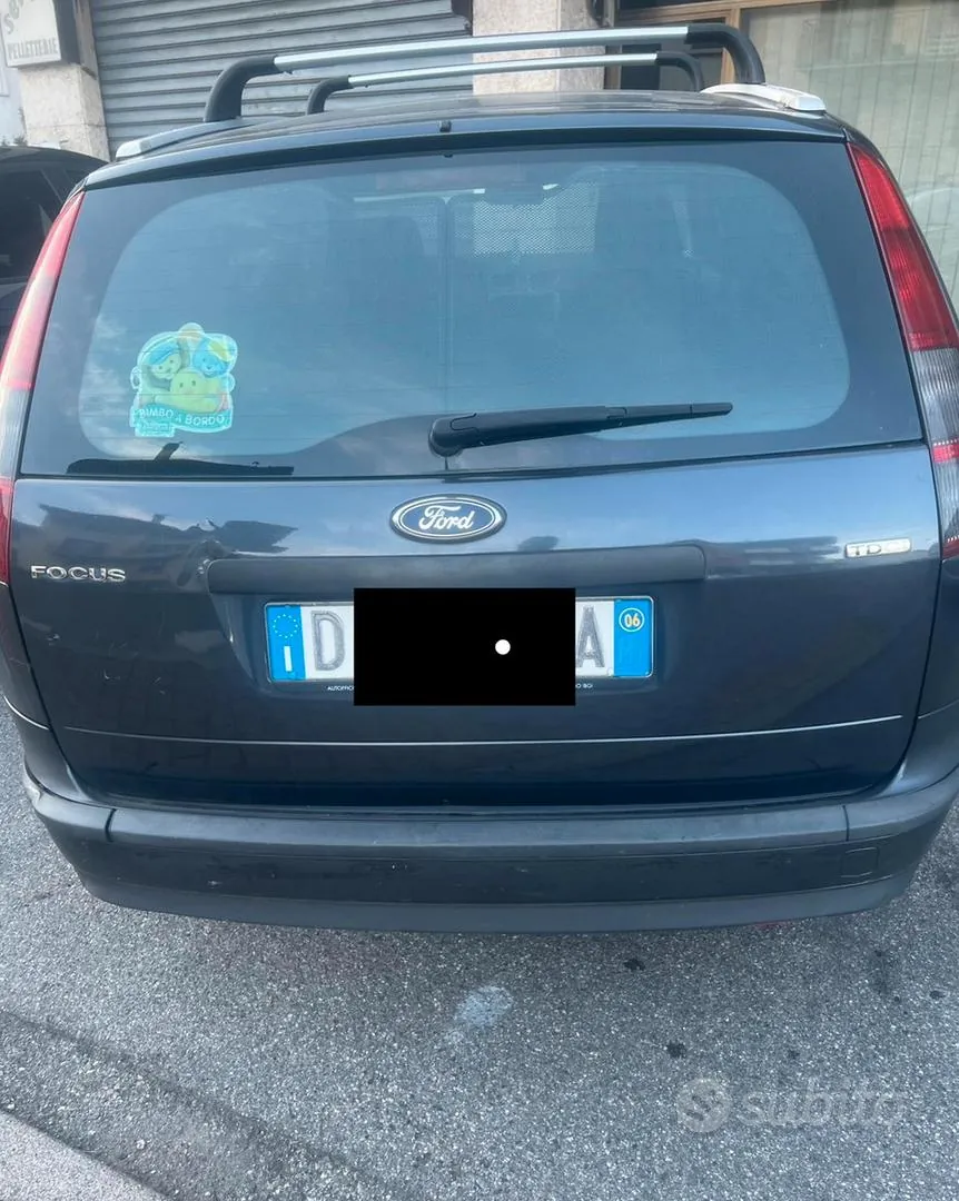 Ford Focus 2006 photo 2