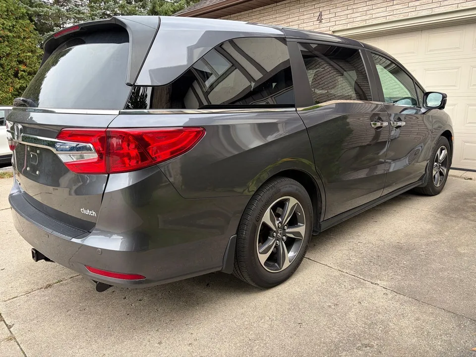 Honda Odyssey 2019 photo 2