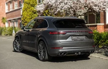 Porsche Cayenne 2021 photo 3