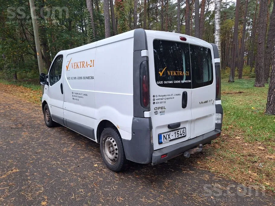 Opel Vivaro 2002 photo 4