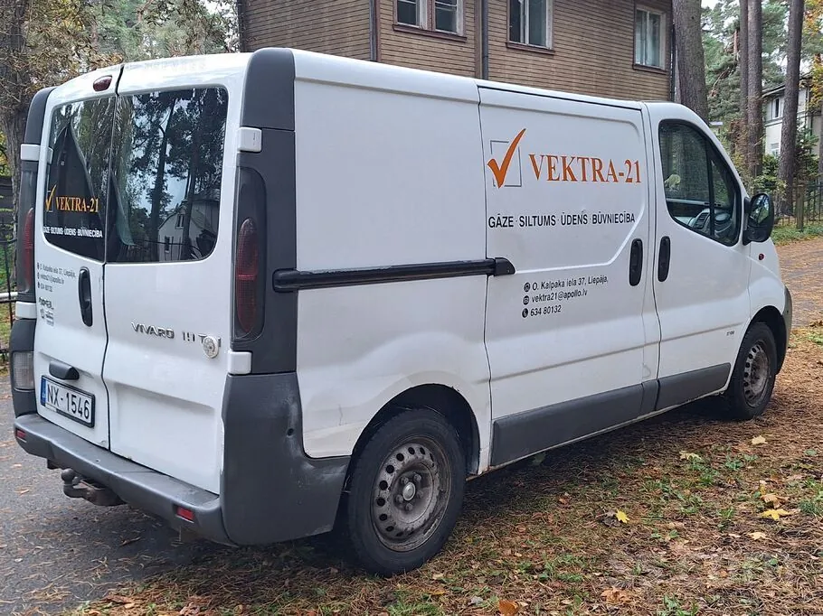 Opel Vivaro 2002 photo 3