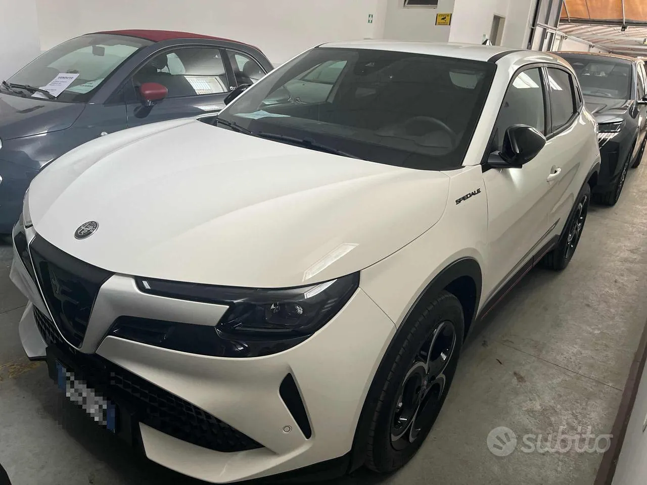 Alfa Romeo Junior 2025 photo 2