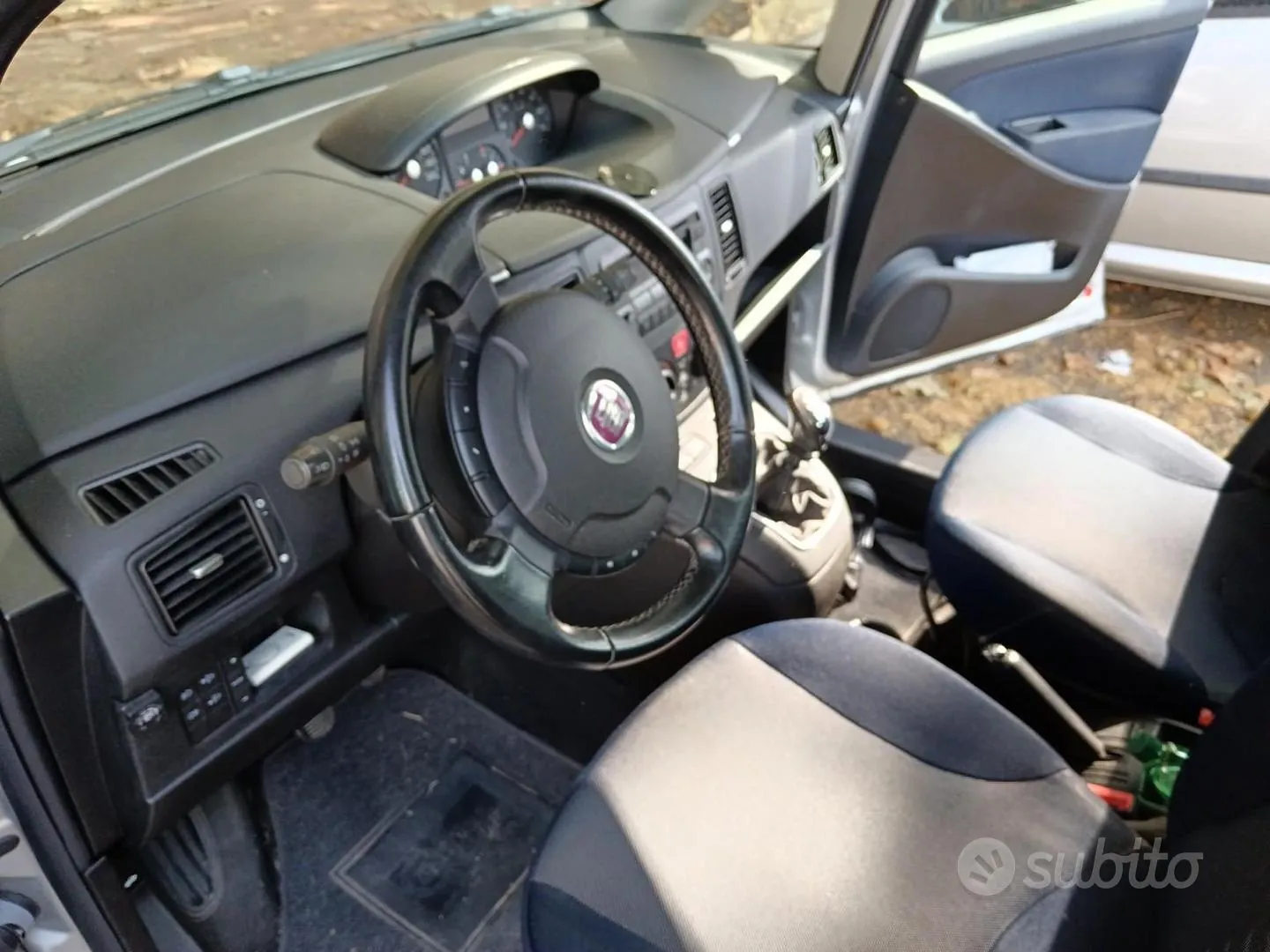 Fiat Idea 2010 photo 5