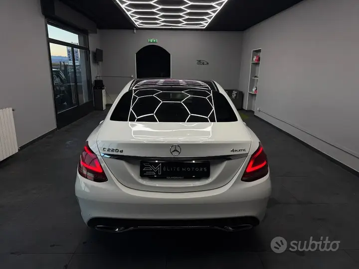 Mercedes-Benz C-Class 2019 photo 5