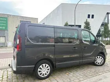 Opel Vivaro 2019 photo 3
