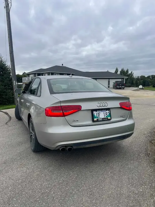 Audi A4 2013 photo 4