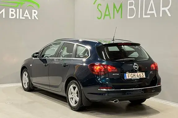 Opel Astra 2014 photo 5