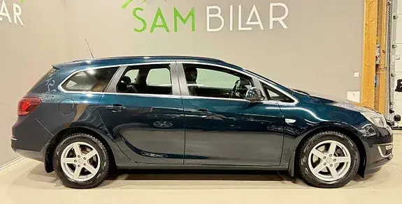 Opel Astra 2014 photo 2
