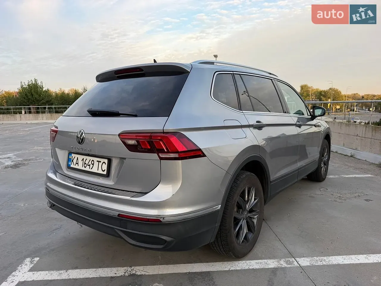 Volkswagen Tiguan 2022 photo 5