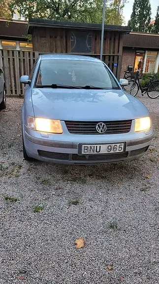 Volkswagen Passat 1998 photo 2