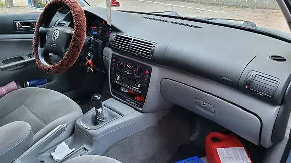 Volkswagen Passat 1998 photo 3