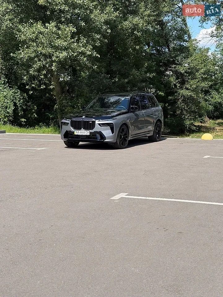 BMW X7 2024 photo 3