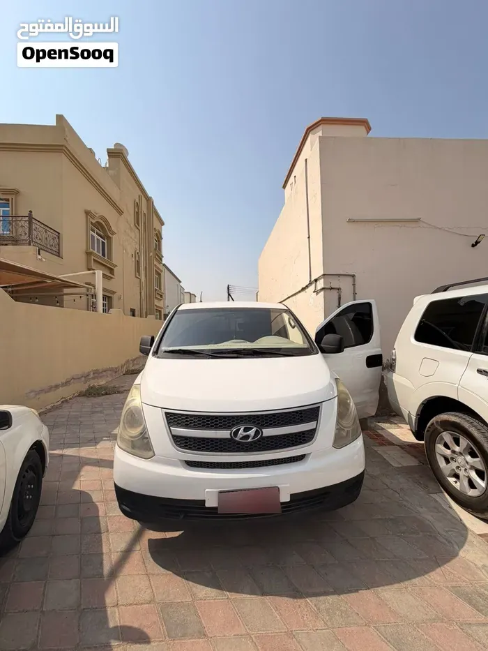Hyundai H1 2013 photo 5