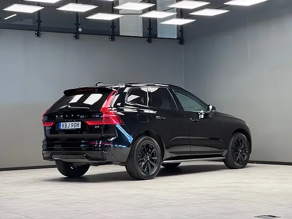 Volvo Xc60 2023 photo 2